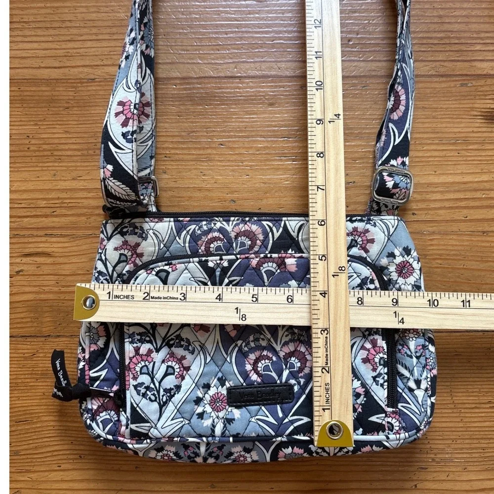 Vera Bradley Crossbody Bag Women Blue Floral Quilted Moonlight Garden SIZE Small